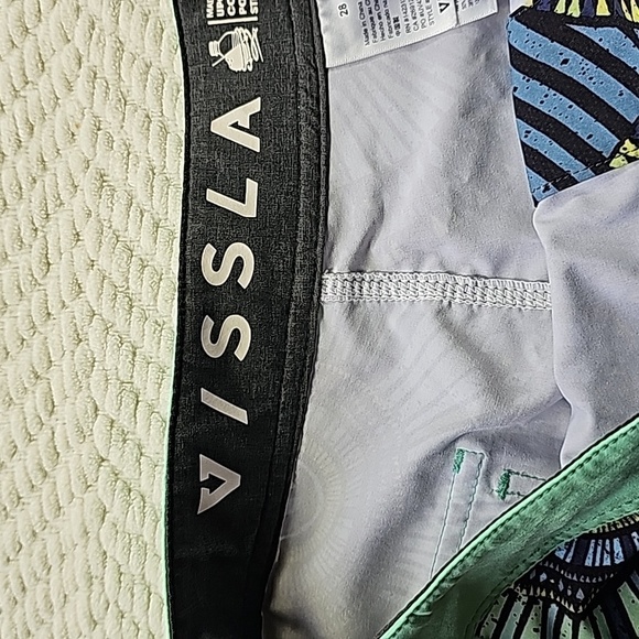 Vissla Swim Trunks Men’s 28 Board Shorts Sustainable surf water ski sports - Picture 3 of 9